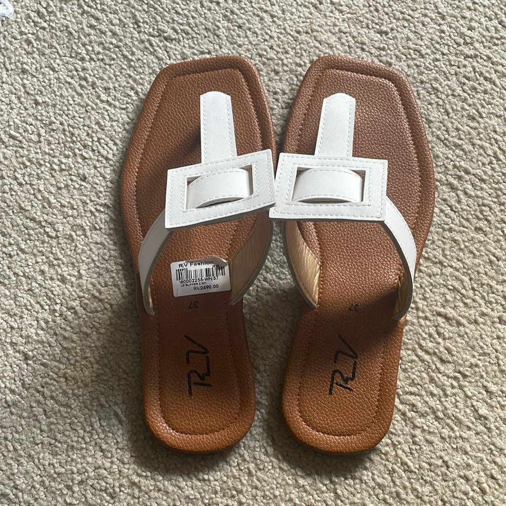 NWT summer slip on sandal